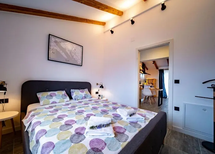 Apartman Novouredeni Marko Mundanije