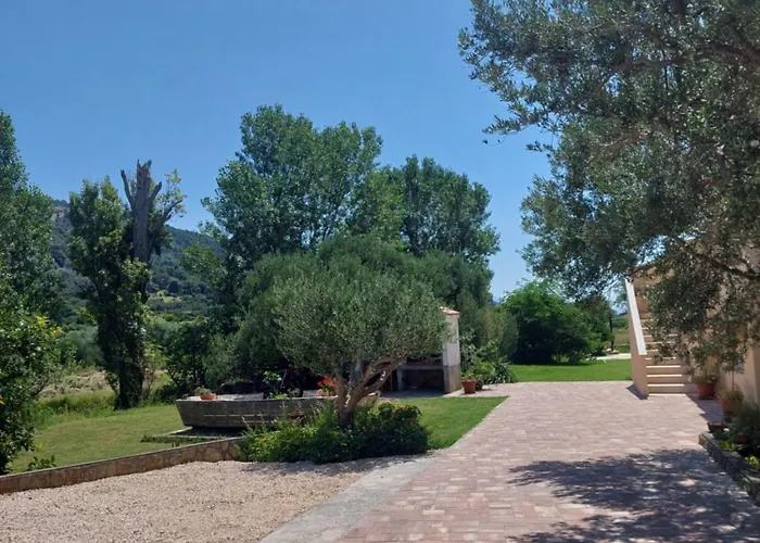 Apartman Novouredeni Marko Mundanije