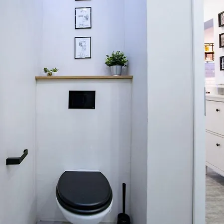 Apartament Novouredeni Marko *